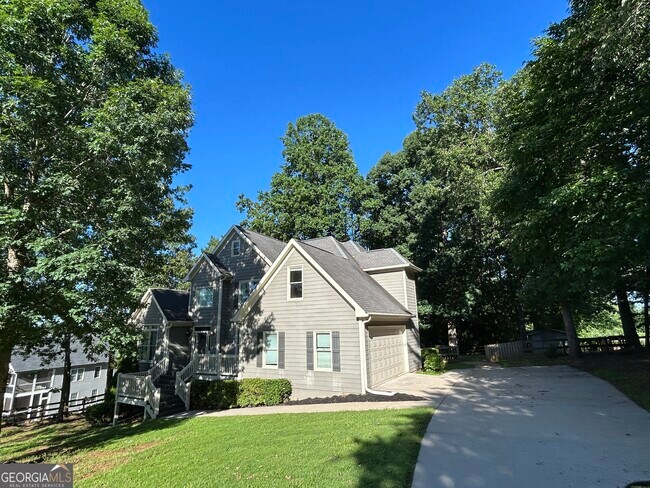 Building Photo - 5715 Red Maple Trce