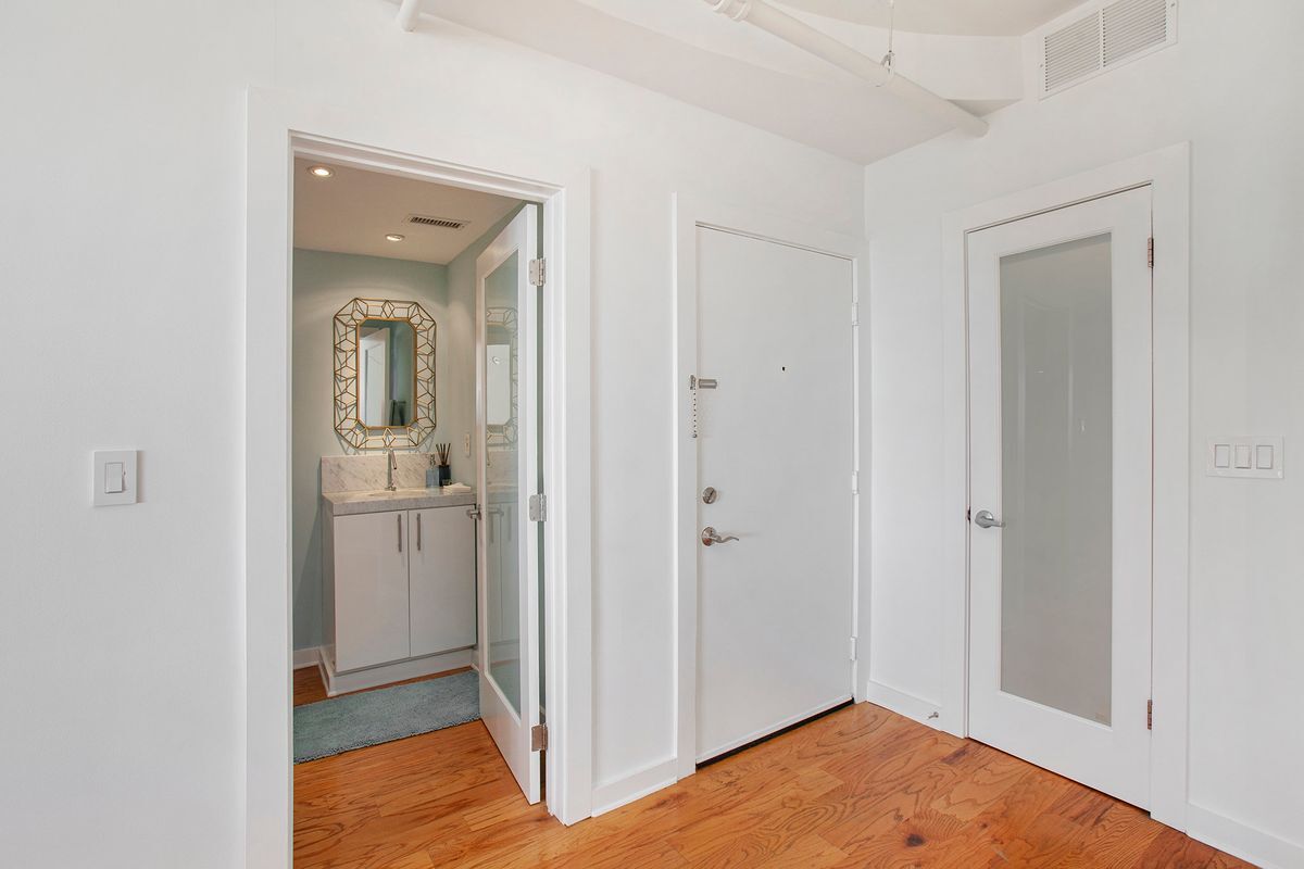 Building Photo - 199 14th St NE