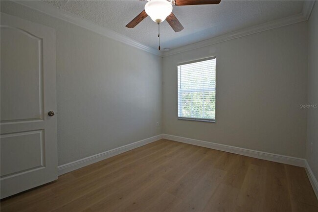 Building Photo - 11925 Greengate Dr