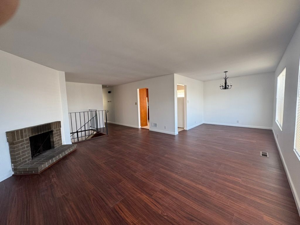 Building Photo - 142 Morton Dr