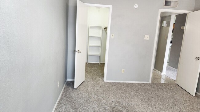 Building Photo - 7313 Gulf Fwy