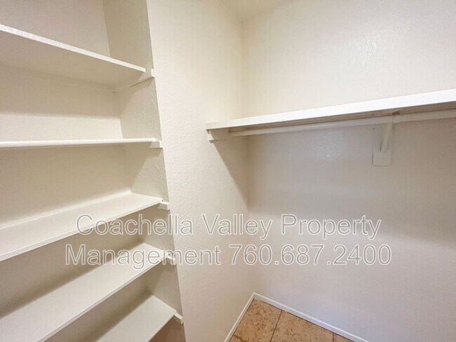 Building Photo - 78650 Ave 42
