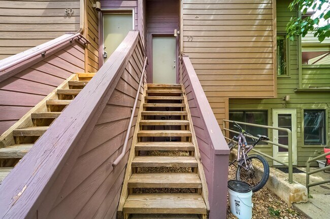 Building Photo - 2 Bedroom Condo in Boulder