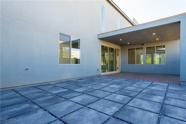 Building Photo - 3248 Waterstone Ave