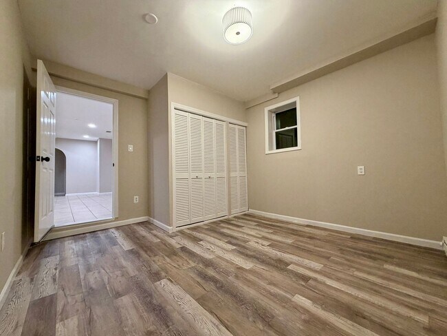 Building Photo - 169-171 Osborne Terrace