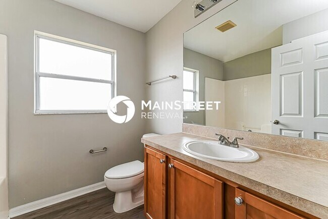 Building Photo - 4 Bedroom Pet-Friendly Home in Cape Coral, FL with Main Street Renewal