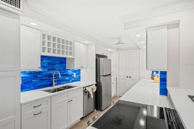 Building Photo - 2100 N Atlantic Ave