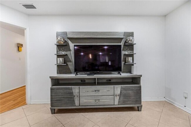 Building Photo - 4259 Taurus Dr