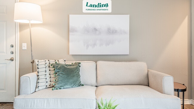 Building Photo - 1301 Ivy Meadow Dr