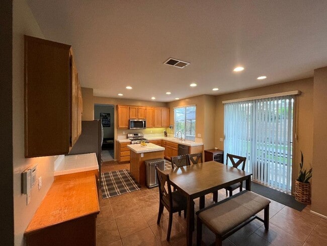 Building Photo - Coming Soon! Spacious 4 Bedroom + Loft Murrieta Home on Large Lot!