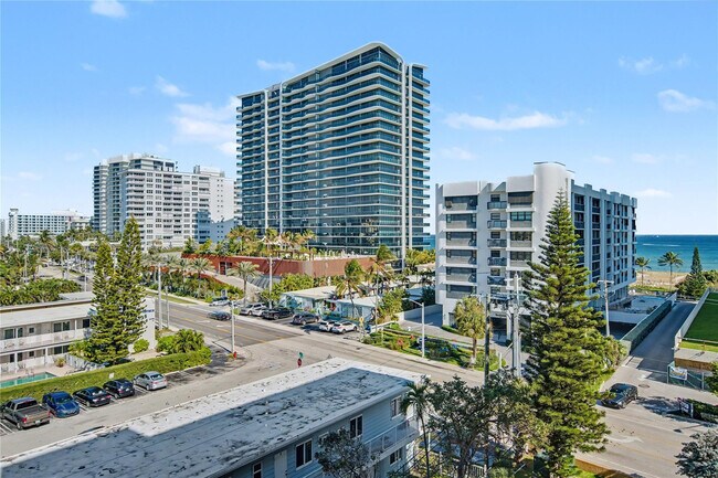 Building Photo - 801 N Ocean Blvd