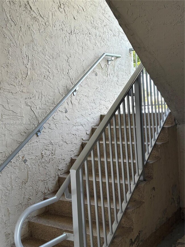 Building Photo - 10900 SW 104th St