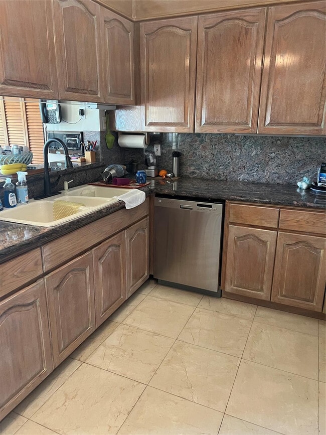 Building Photo - 11301 SW 3rd St