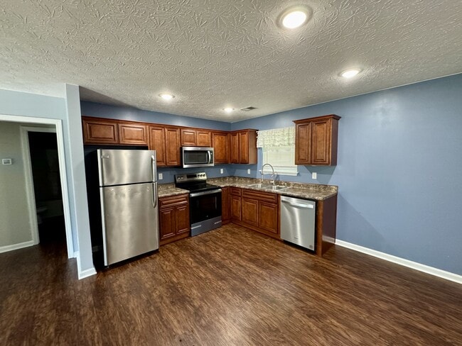 Building Photo - 119 McGowan Ave