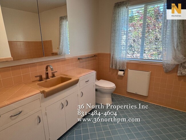 Building Photo - Hatton Fields Retreat with Guest Suite and...