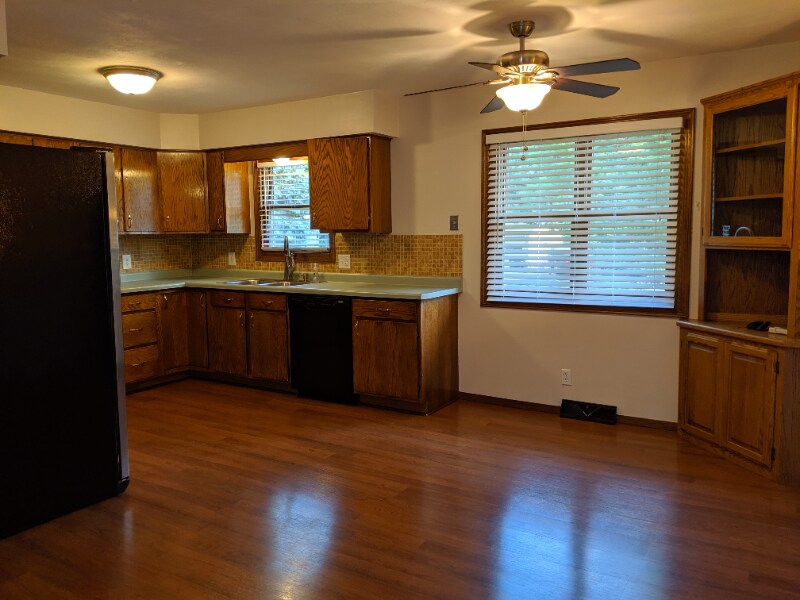 Building Photo - 1747 Riggs Rd