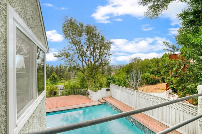 Building Photo - FALL IN LOVE with a Woodland Hills View