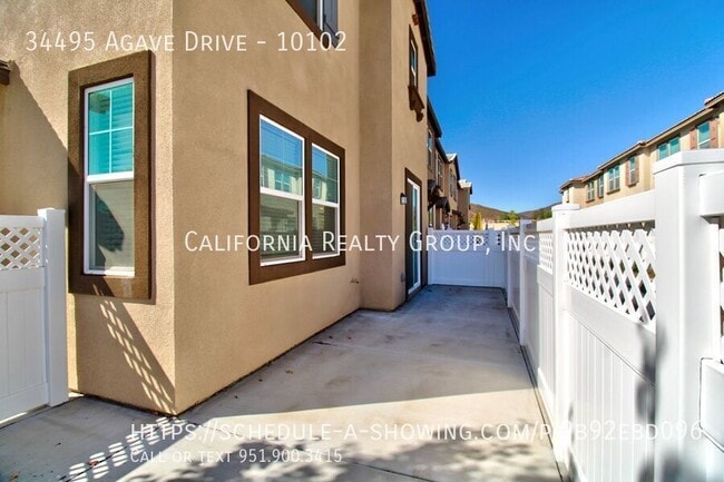 Building Photo - 34495 Agave Dr