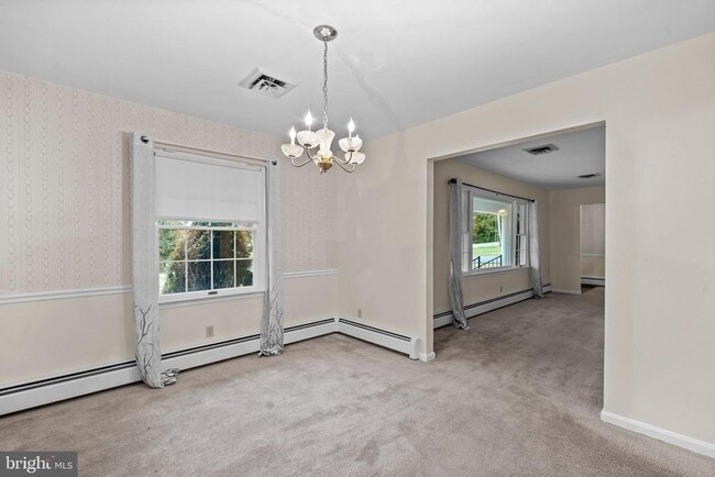 Building Photo - 21692 Potomac View Dr