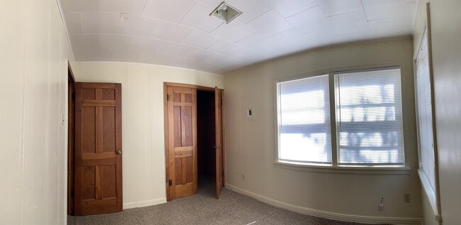 Building Photo - 1217 Ross St