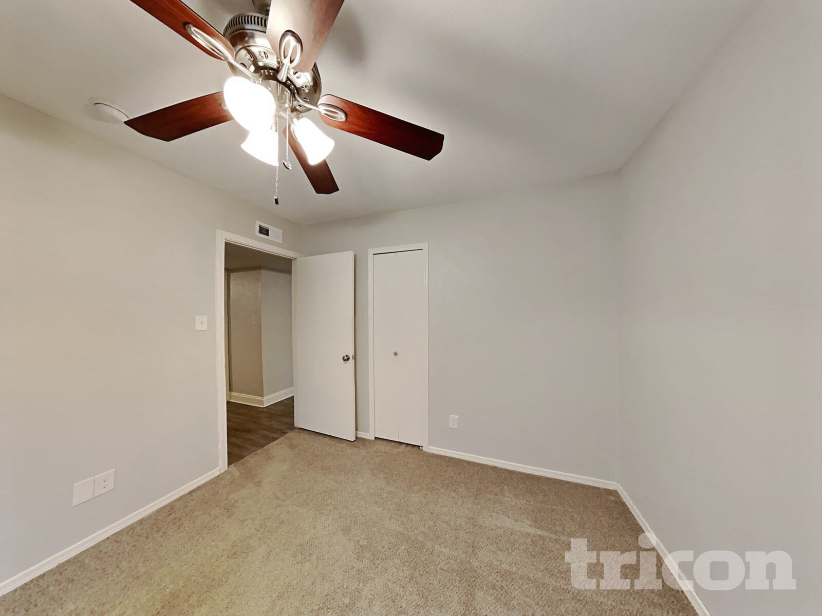 Building Photo - 604 Heritage Hill Dr