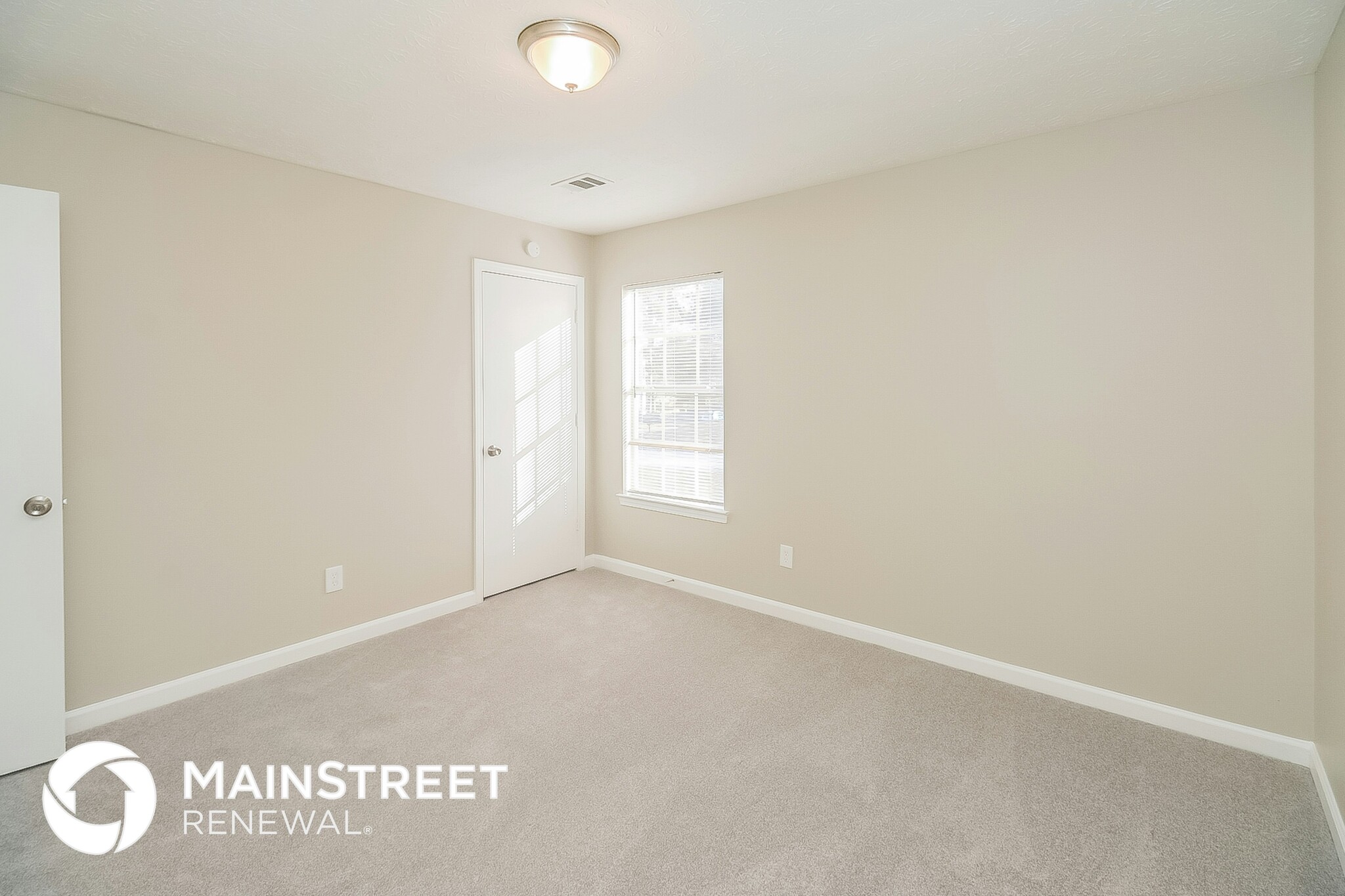 Building Photo - 177 Herscu Ct
