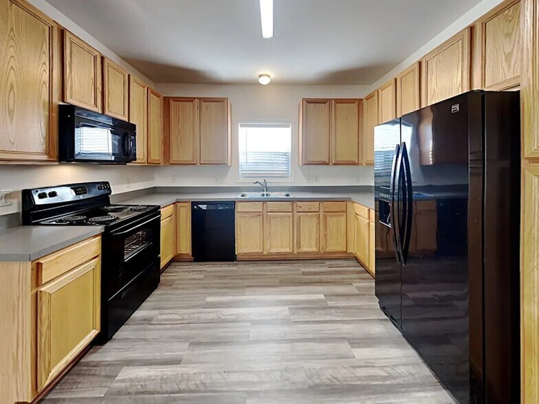 Building Photo - 3239 Polite Ln
