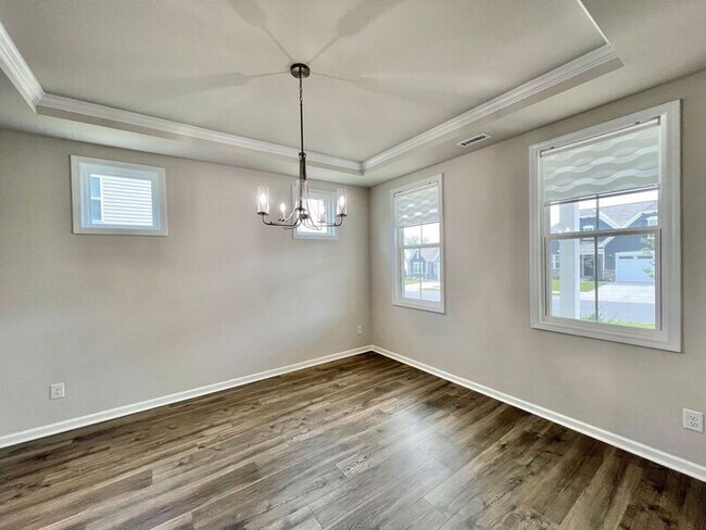 Building Photo - 120 Alta Crst Ln