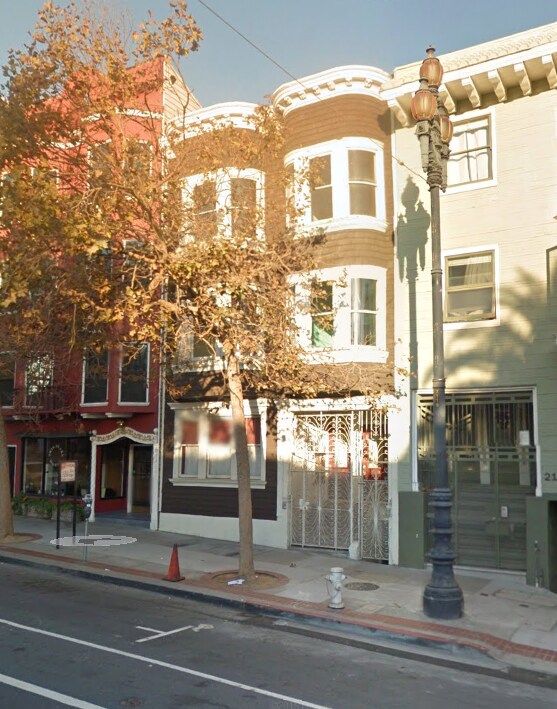 Building Photo - 2156 Market St