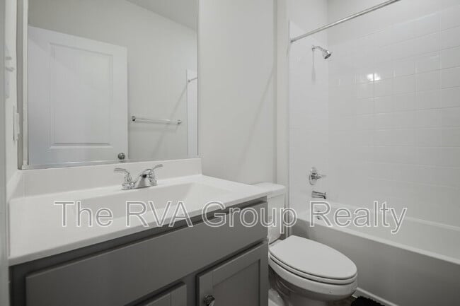 Building Photo - 14479 Hancock Towns Dr