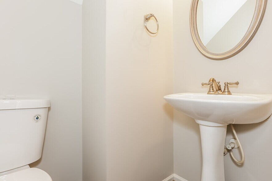 Building Photo - 4616 Burnt Fork Cir