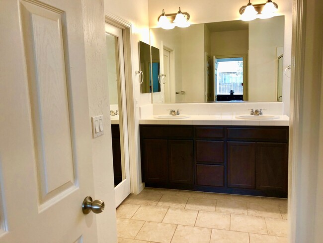 Building Photo - $2,295 Temperance & Shields, 3 Bedroom Hom...
