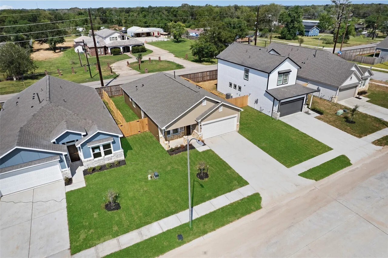 Building Photo - 1127 Santee Ct