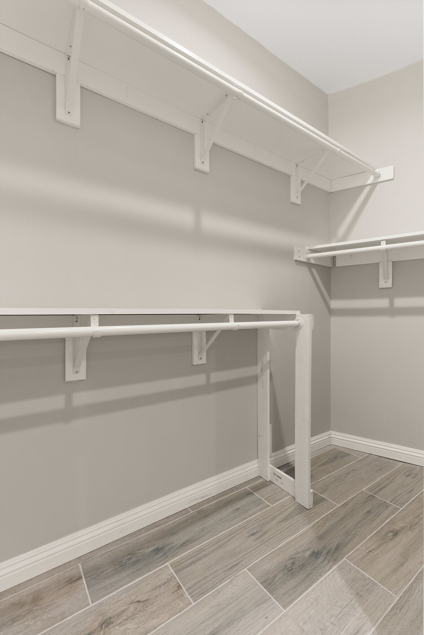 Building Photo - 10508 Mattock Ave