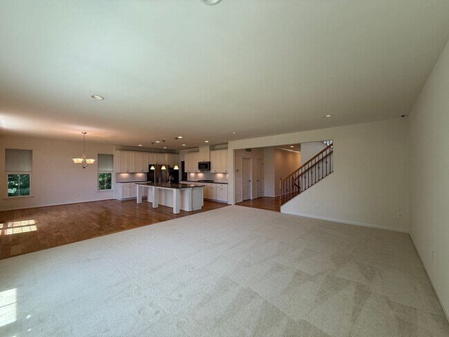 Building Photo - Spacious House in Mays Quarter