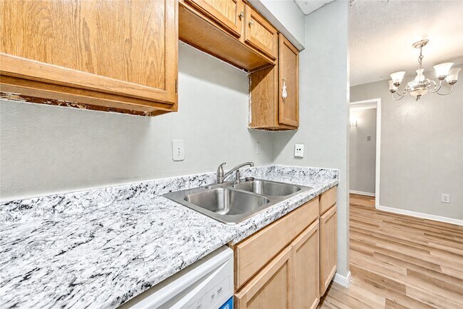 Building Photo - 6606 De Moss Dr