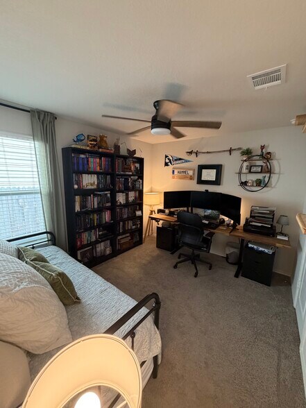 Building Photo - 1206 Brown Pelican Way
