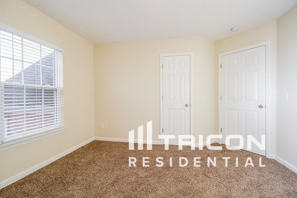 Building Photo - 100 Havenwood Ct