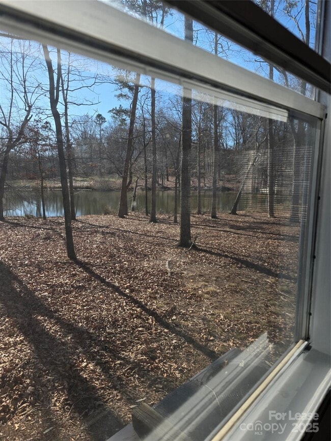 Building Photo - 5712 Unionville Rd