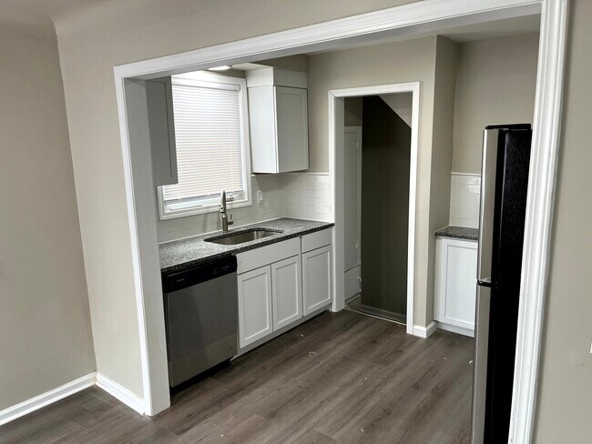 Building Photo - 18903 Freeland St