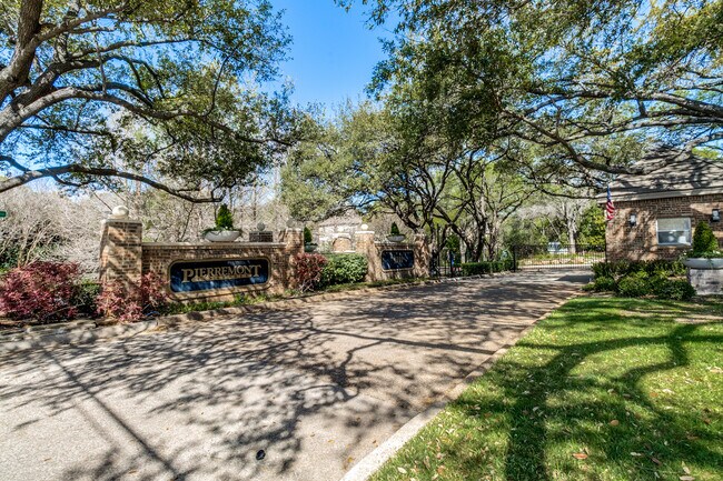 Building Photo - 4309 Tomberra Way