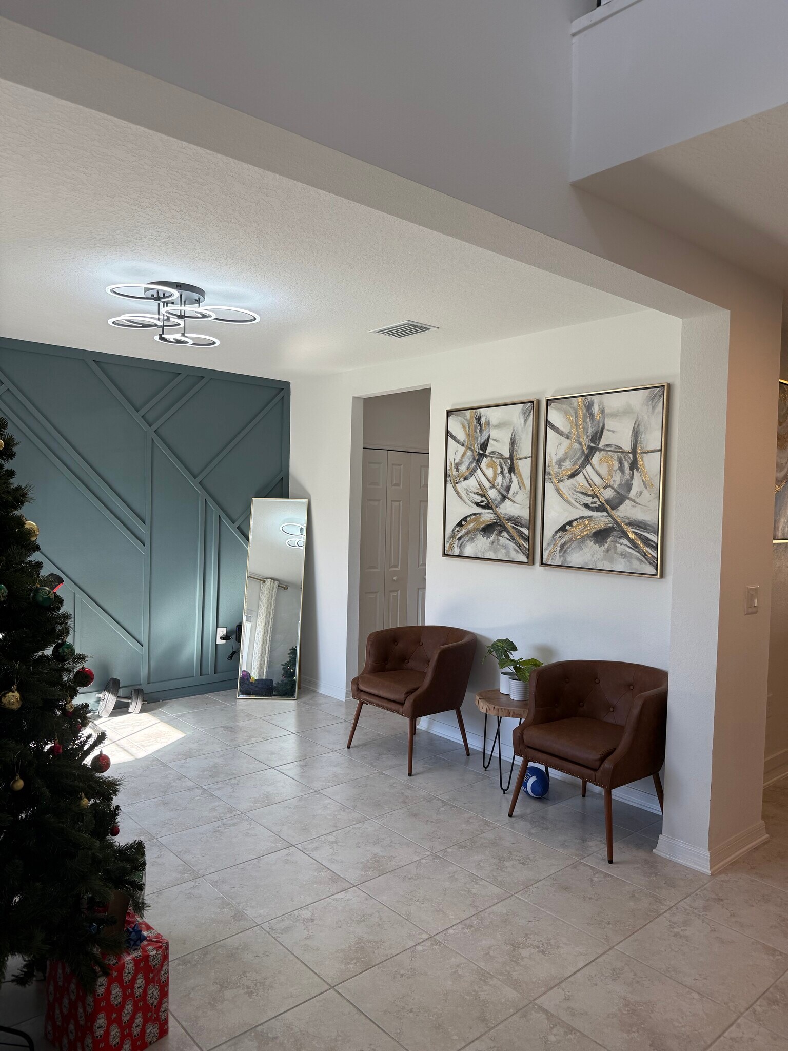 Building Photo - 12480 Hilltop Farms Dr