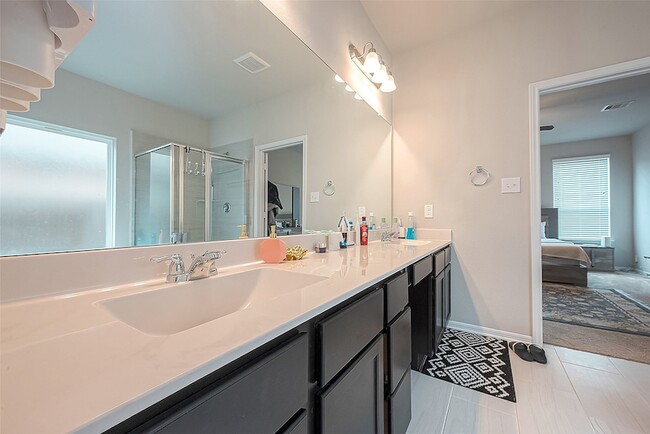 Building Photo - 20607 Enrique Dr