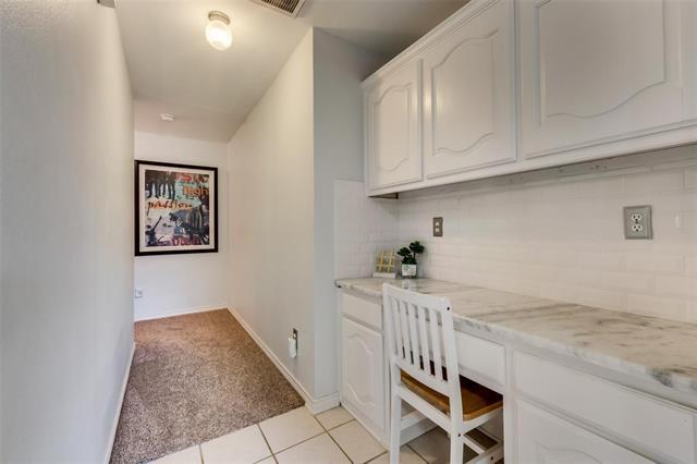 Building Photo - 2730 Fern Valley Ln