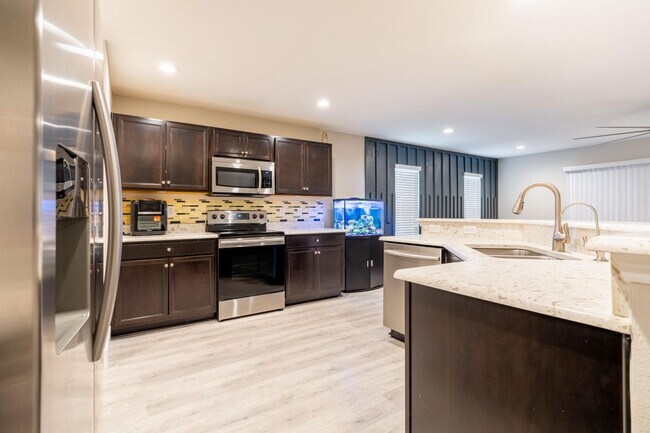 Building Photo - 2942 Fieldwood Cir