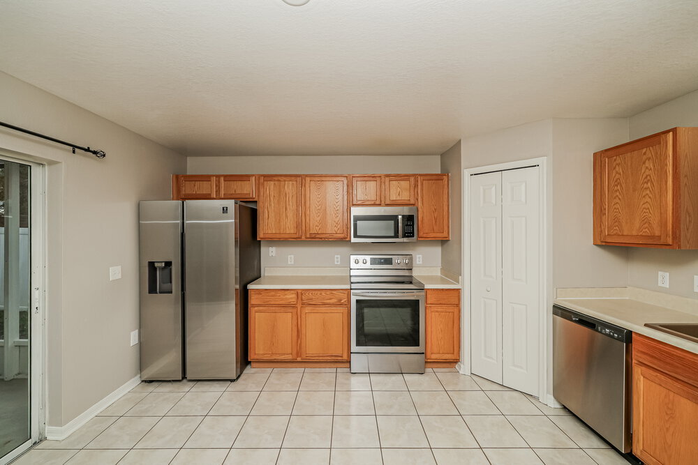 Building Photo - 17027 Ongar Ct