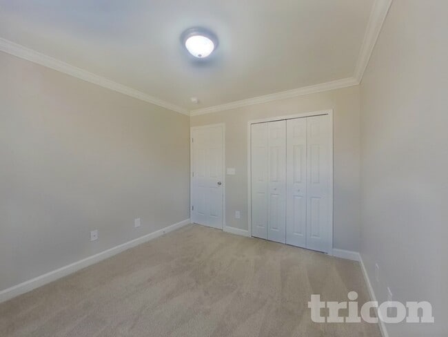 Building Photo - 8450 Ainsworth St