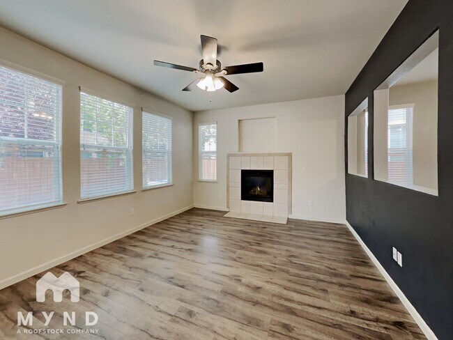 Building Photo - 6627 Sportoletti Dr