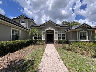 Building Photo - GORGEOUS SINGLE FAMILY HOME - PROPERTY  FU...