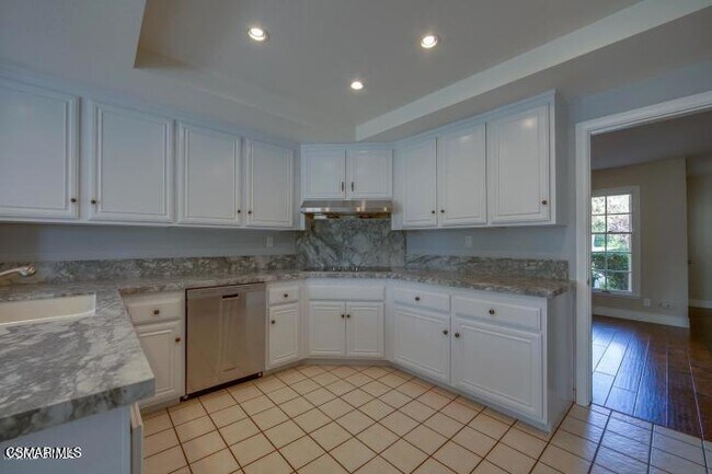 Building Photo - 3046 Winding Ln